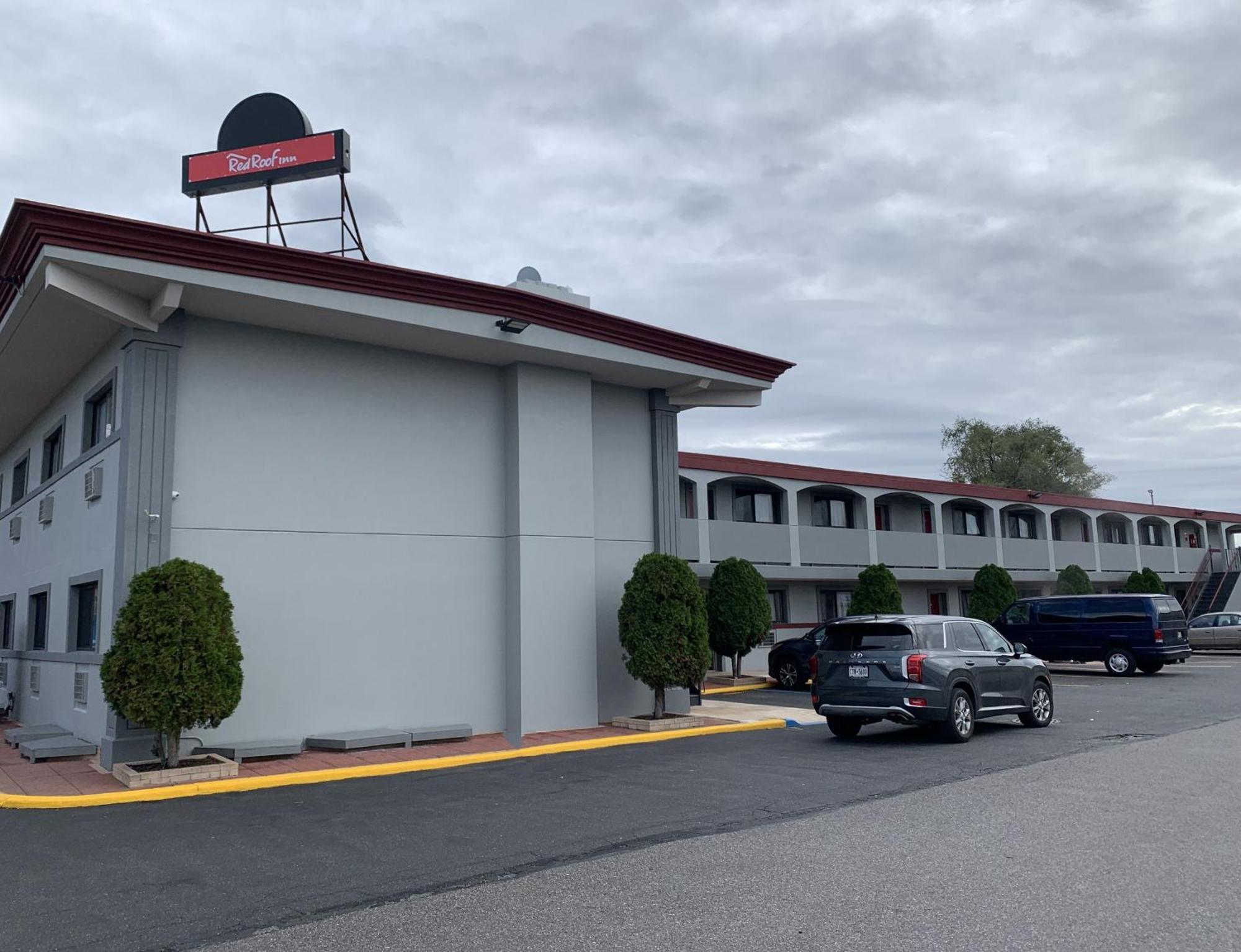 Red Roof Inn Copiague Екстериор снимка